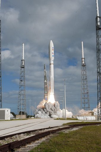 KSC-2011-8017