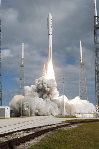 KSC-2011-8018