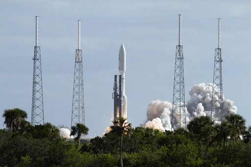 KSC-2011-8020