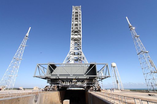 KSC-2011-8086