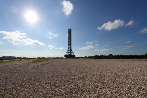 KSC-2011-8098