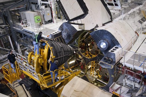 KSC-2011-8168