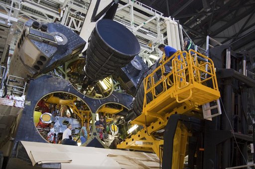 KSC-2011-8187