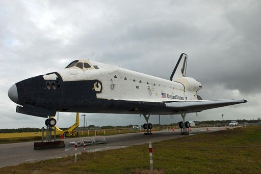 KSC-2011-8272