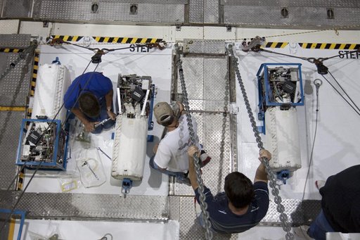 KSC-2011-8289