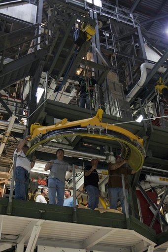 KSC-2011-8307