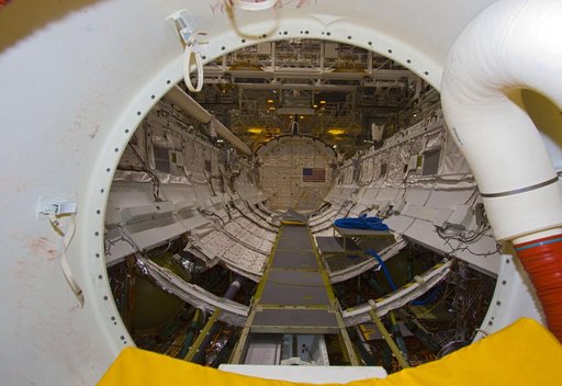 KSC-2011-8364