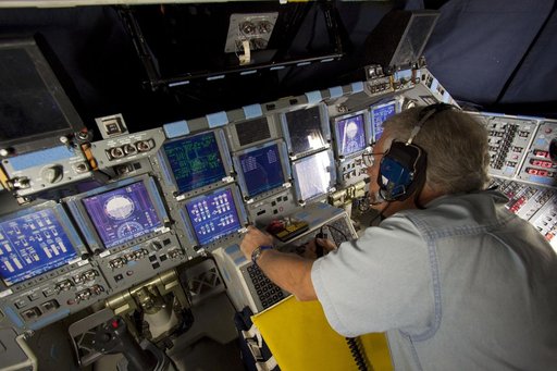 KSC-2011-8376