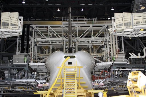 KSC-2012-1039