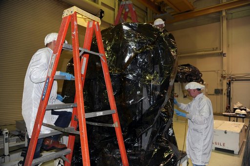 KSC-2012-1174