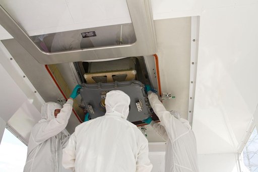 KSC-2012-1633