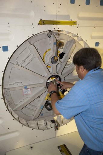 KSC-2012-3299