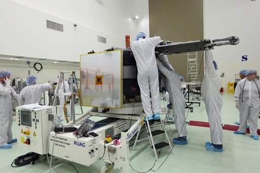 KSC-2012-3915