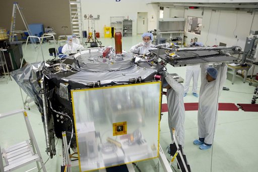 KSC-2012-3916