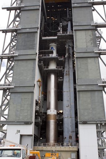 KSC-2012-3935
