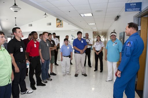 KSC-2012-3989