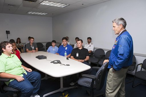 KSC-2012-3990