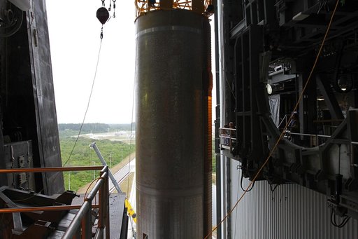 KSC-2013-1027
