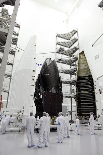 KSC-2013-1085