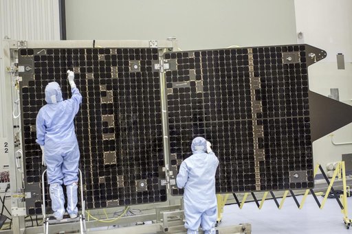 KSC-2013-3490