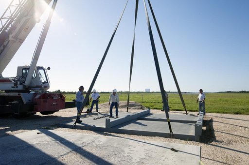 KSC-2013-3498