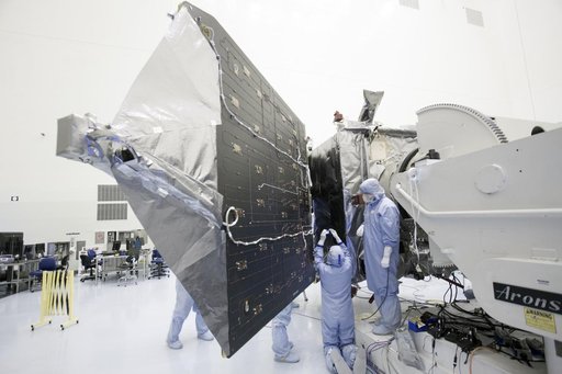 KSC-2013-3677