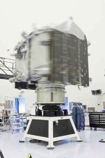 KSC-2013-3696