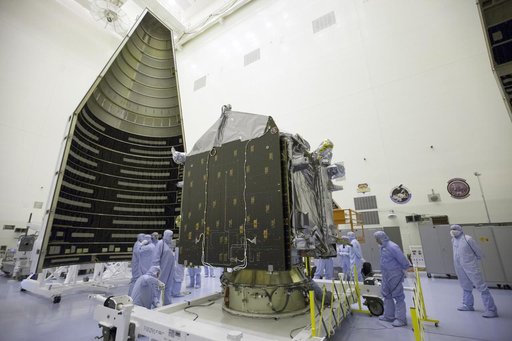 KSC-2013-3825