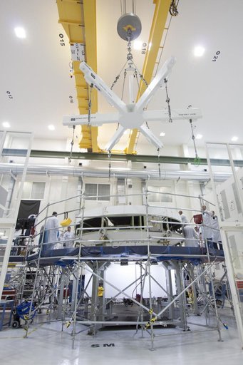 KSC-2013-3856