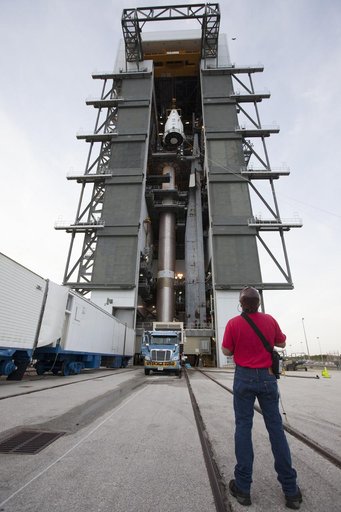 KSC-2013-3894
