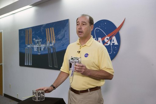 KSC-2013-3996
