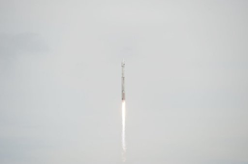 KSC-2013-4046