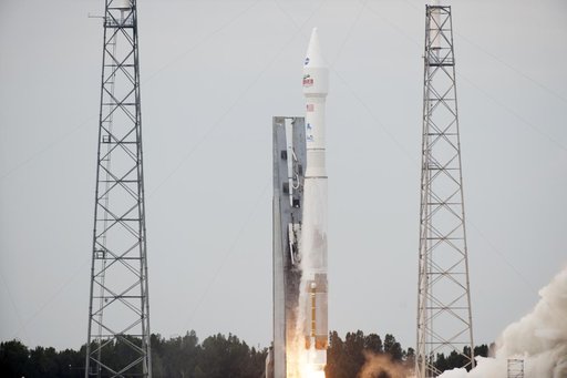 KSC-2013-4049