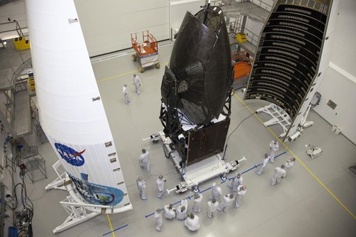 TDRS-L Spacecraft Fairing Encapsulation