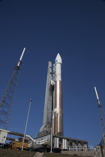 TDRS-L Roll to Pad 41