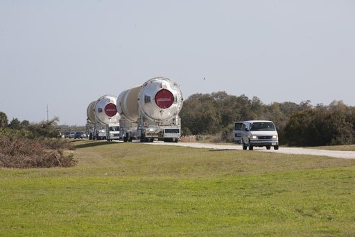 Orion Core Stage & Booster Offload, Move to HIF