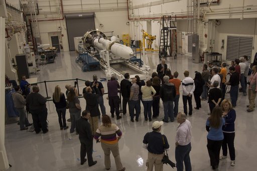 Space X-3 Social Media Tour of KSC Facilities