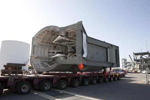 Tail Service Mast Umbilical Arrival