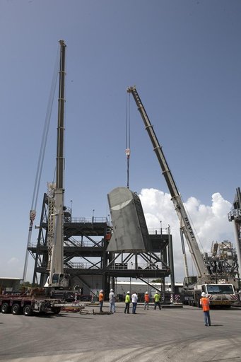 Tail Service Mast Umbilical Arrival
