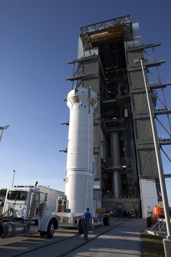 OSIRIS-REx, Atlas V Centaur Stage Arrival and Lift & Mate