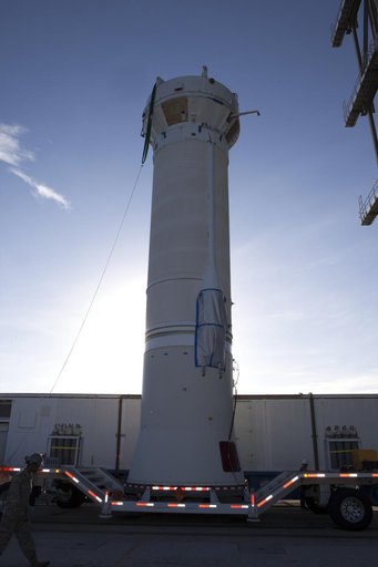 OSIRIS-REx, Atlas V Centaur Stage Arrival and Lift & Mate