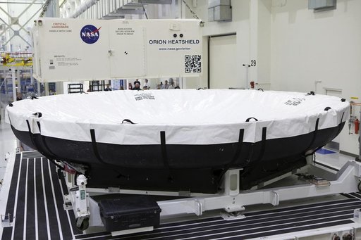 Orion EM-1 Heat Shield Offload, Transport, and Lift