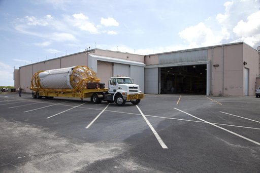 GOES-R Centaur Stage Transport from HIF to ASOC