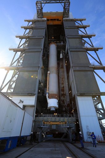 GOES-R Atlas V Transport from ASOC to VIF; Lift to Vertical on S