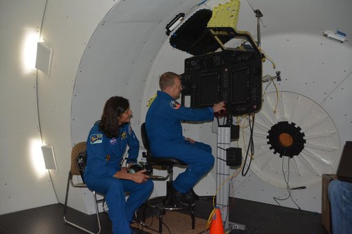 Boeing Mission Simulator with CCP Astronauts