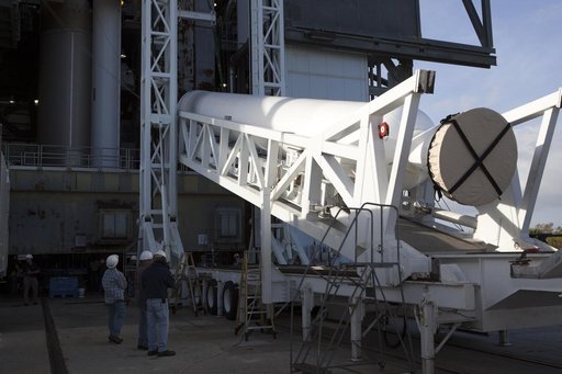 GOES-R Atlas V Solid Rocket Motor (SRM) Lift and Mate