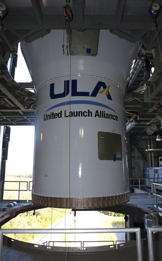 GOES-R Atlas V Centaur Lift and Mate