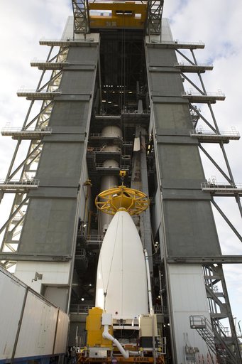 GOES-R Lift and Mate