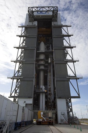 GOES-R Lift and Mate