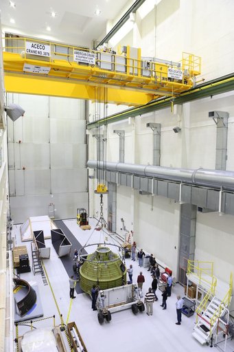 Orion EM-1 Crew Module Structural Test Article Move to Birdcage